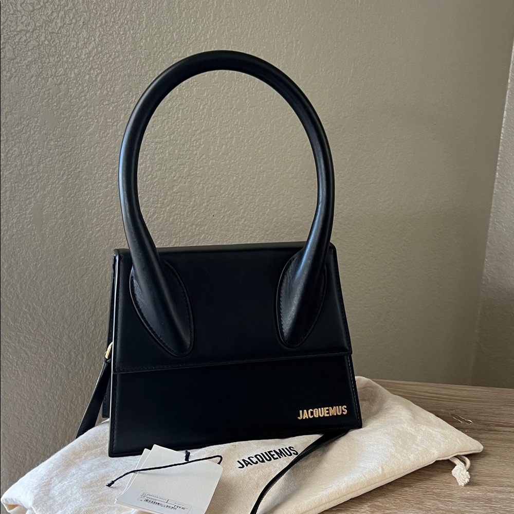 Jacquemus  Le Grand Chiquito Black Shoulder Bag with Gold Hardware